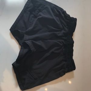 Black lu lu lemon shorts