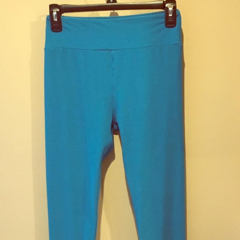Turquoise Lularoe Leggings! Worn once!!!