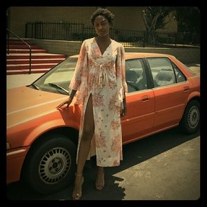 Dresses - Vintage Floral Dress! Dresses - Vintage Floral Dress!