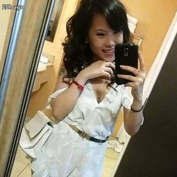 Meet your Posher, Julie - Picture 1 of 1