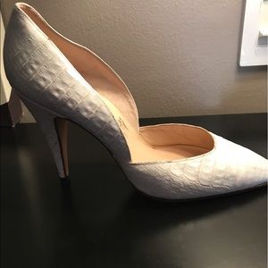 Alligator white Dorsey pumps