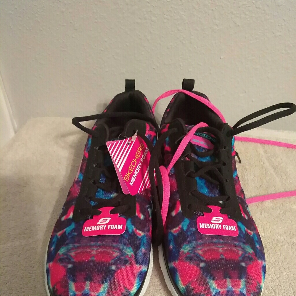 Sketchers Memory Foam