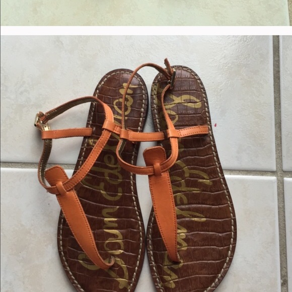 Sam Edelman - Picture 1 of 2
