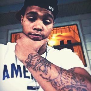 Meet your Posher, Kyle