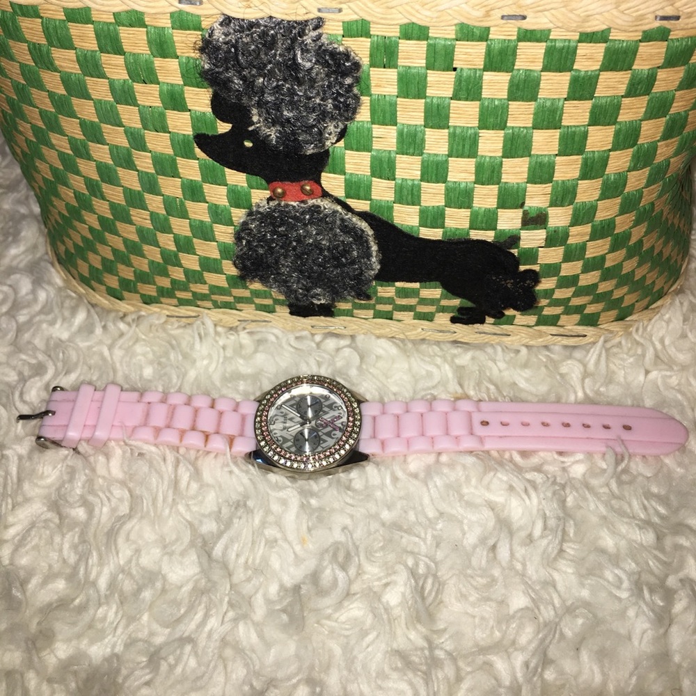 Guess 💕super sale💕breast cancer awareness bling