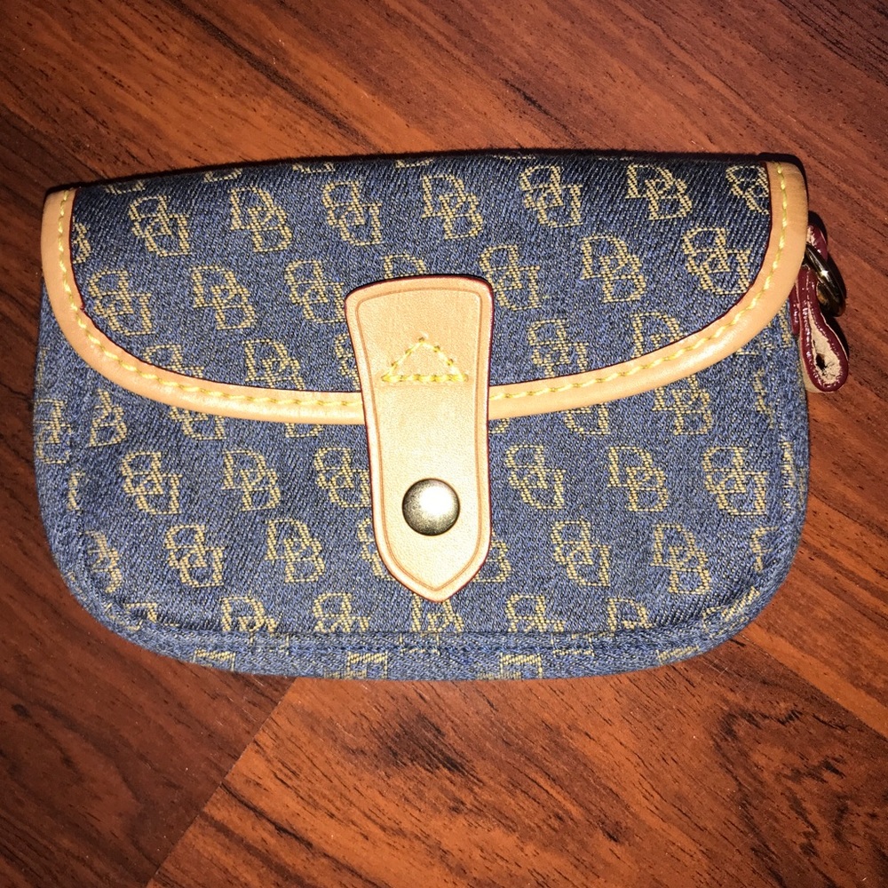 Dooney & Bourke UNUSED Clutch/Phone Case