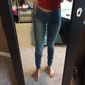 Hollister jeans