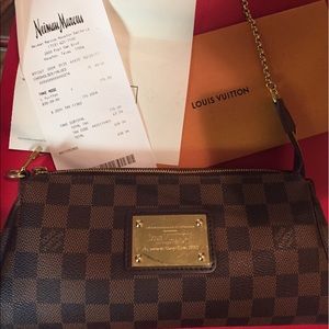 Louis Vuitton Eva clutch