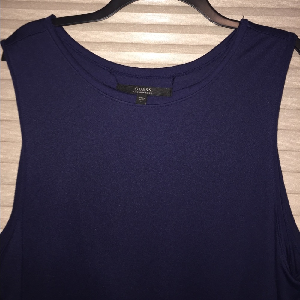 Guess top