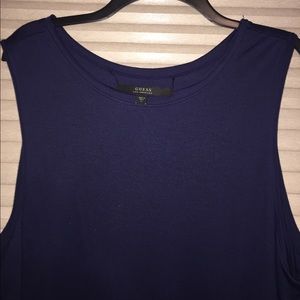 Guess top