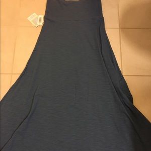 NWT Maxi