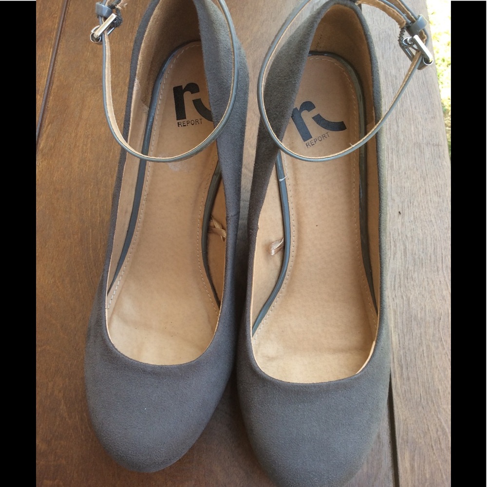 REPORT WEDGES NEW. NO BOX INCLUDED.