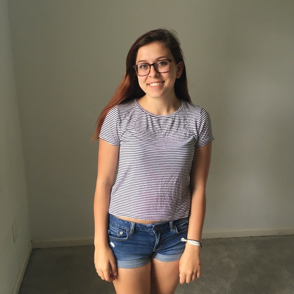 AEO B&W striped crop T