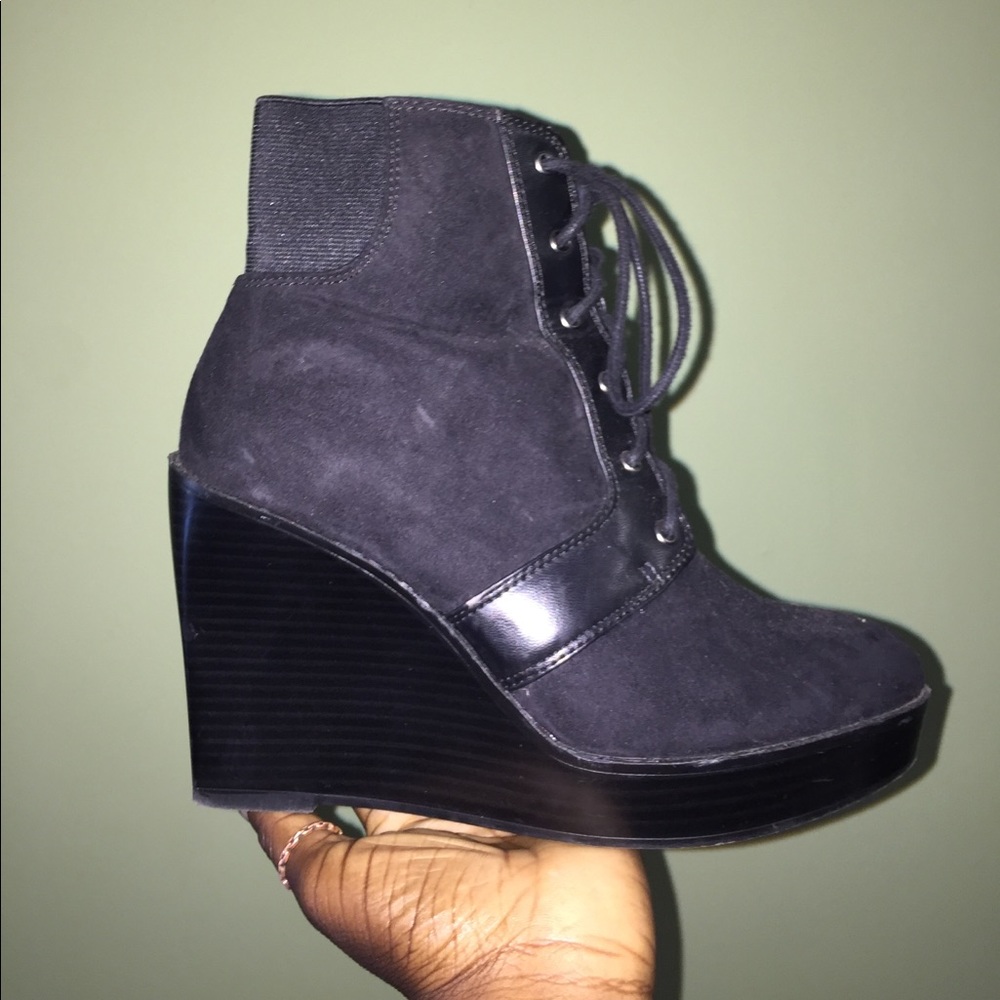 Zara Black Wedges