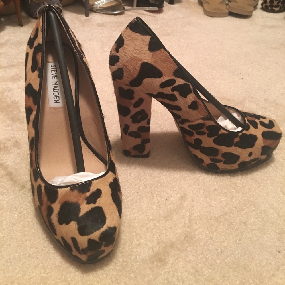 Leopard Calf hair platform pumps