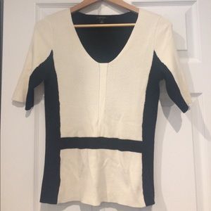 Ann Taylor top size small