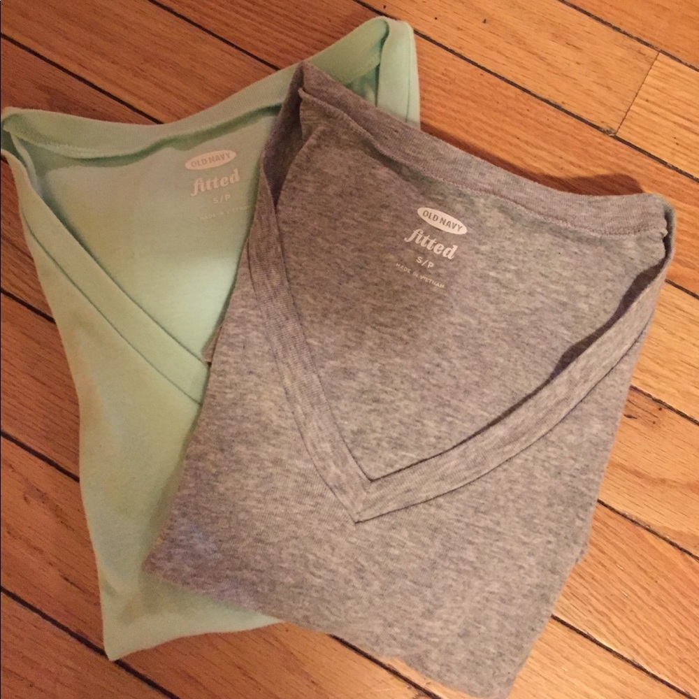 (2) Old Navy Fitted T-Shirts