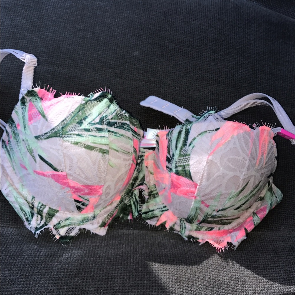 PINK bra