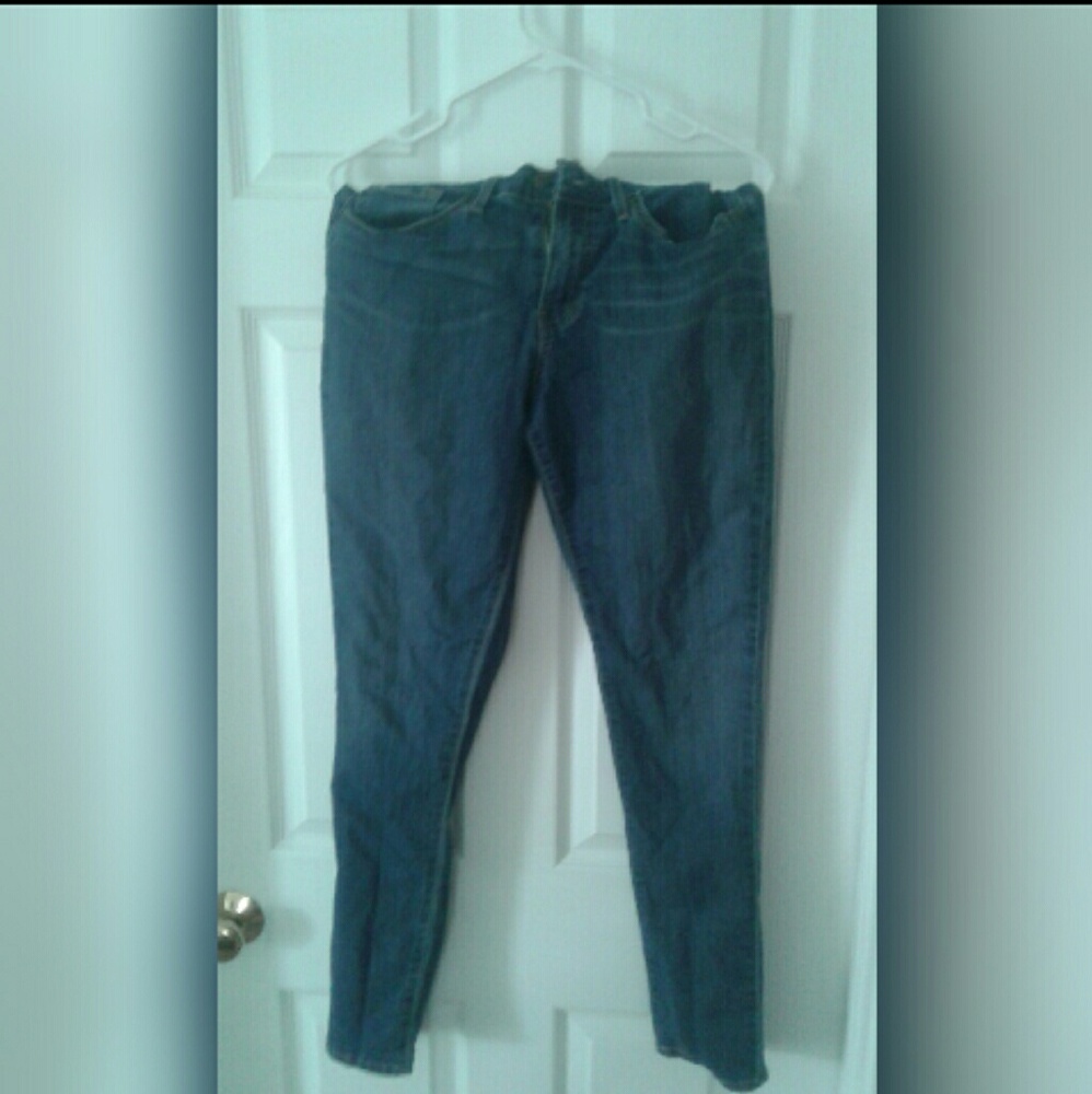 Long Length Levi Skinnys