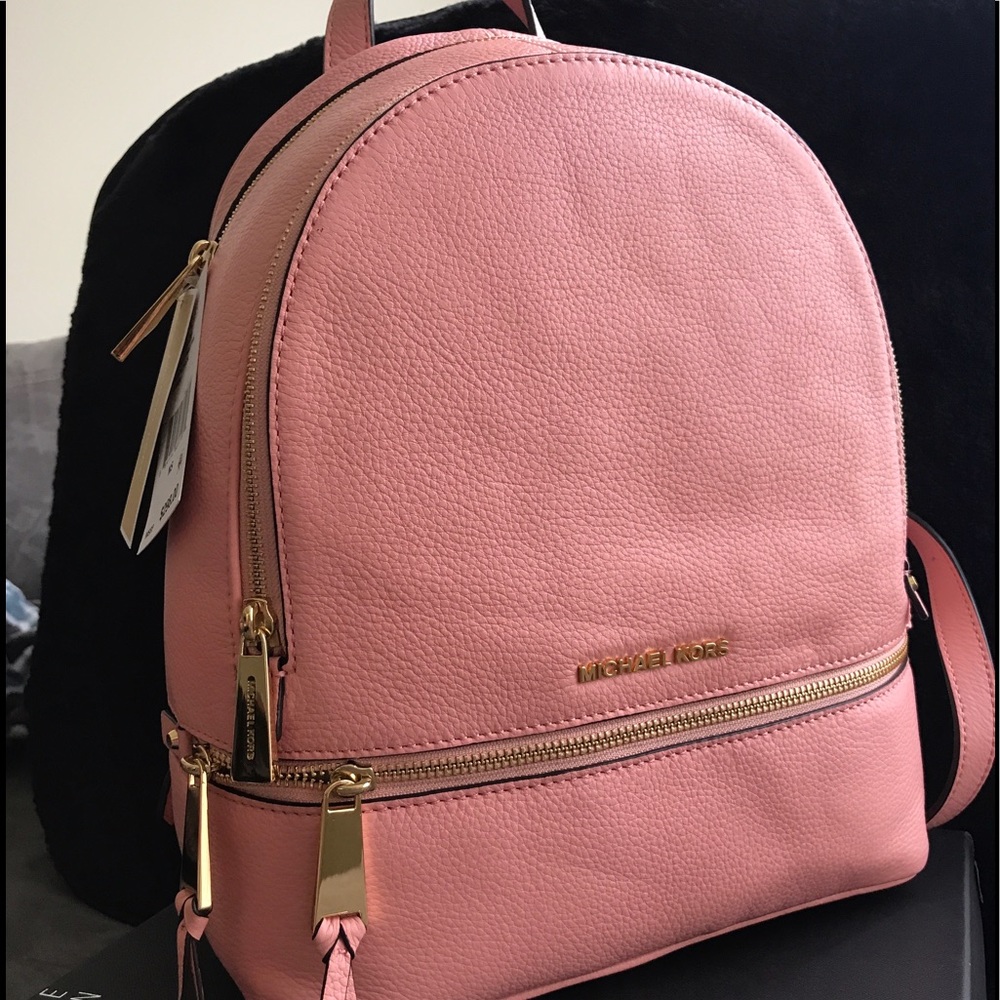 Meet your Posher, Maurice