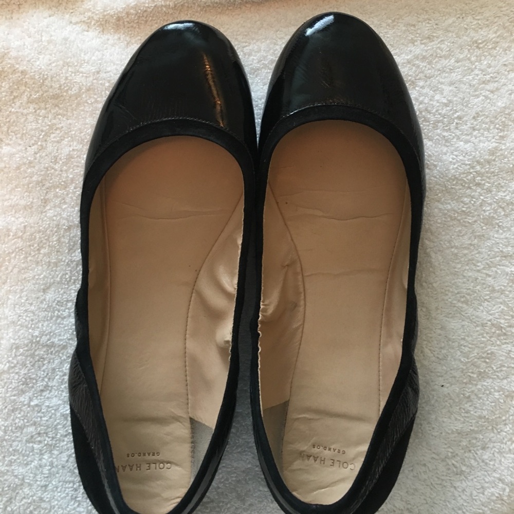 Cole Haan black patten leather flats