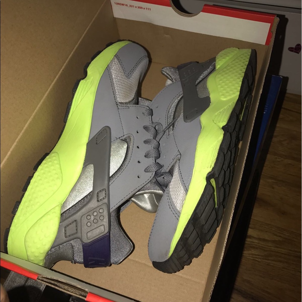 Men’s Nike Air Huarache