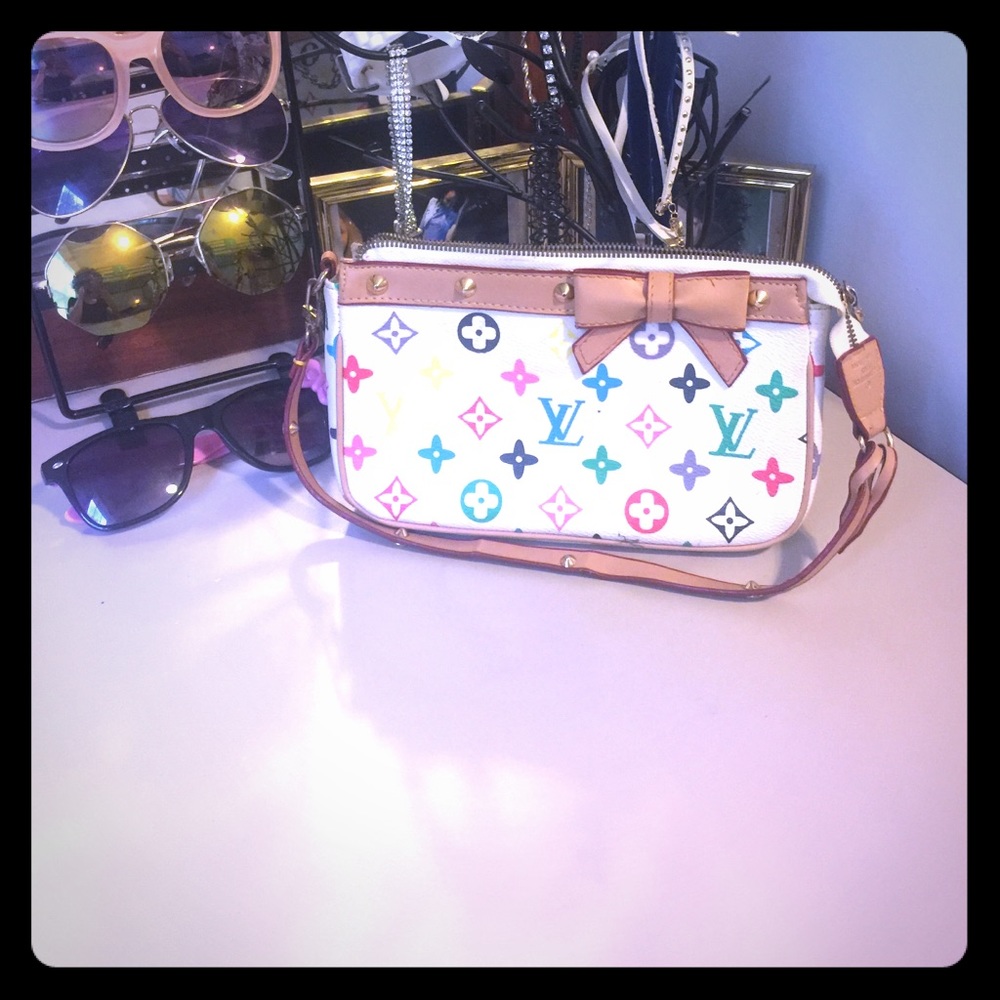 Louis Vuitton Mini hand bag