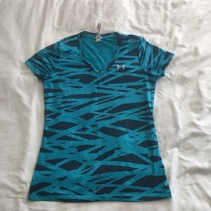 NWOT under armor zebra stripped shirt