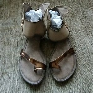 Rose Gold Gladiator Style Sandals, Size 9