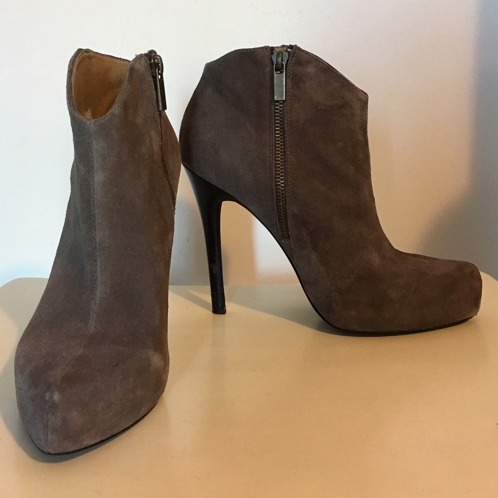 Jessica Simpson Pasadena bootie