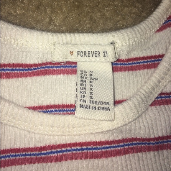 ❌SOLD❌Forever 21 slim fit crop top - Picture 2 of 2