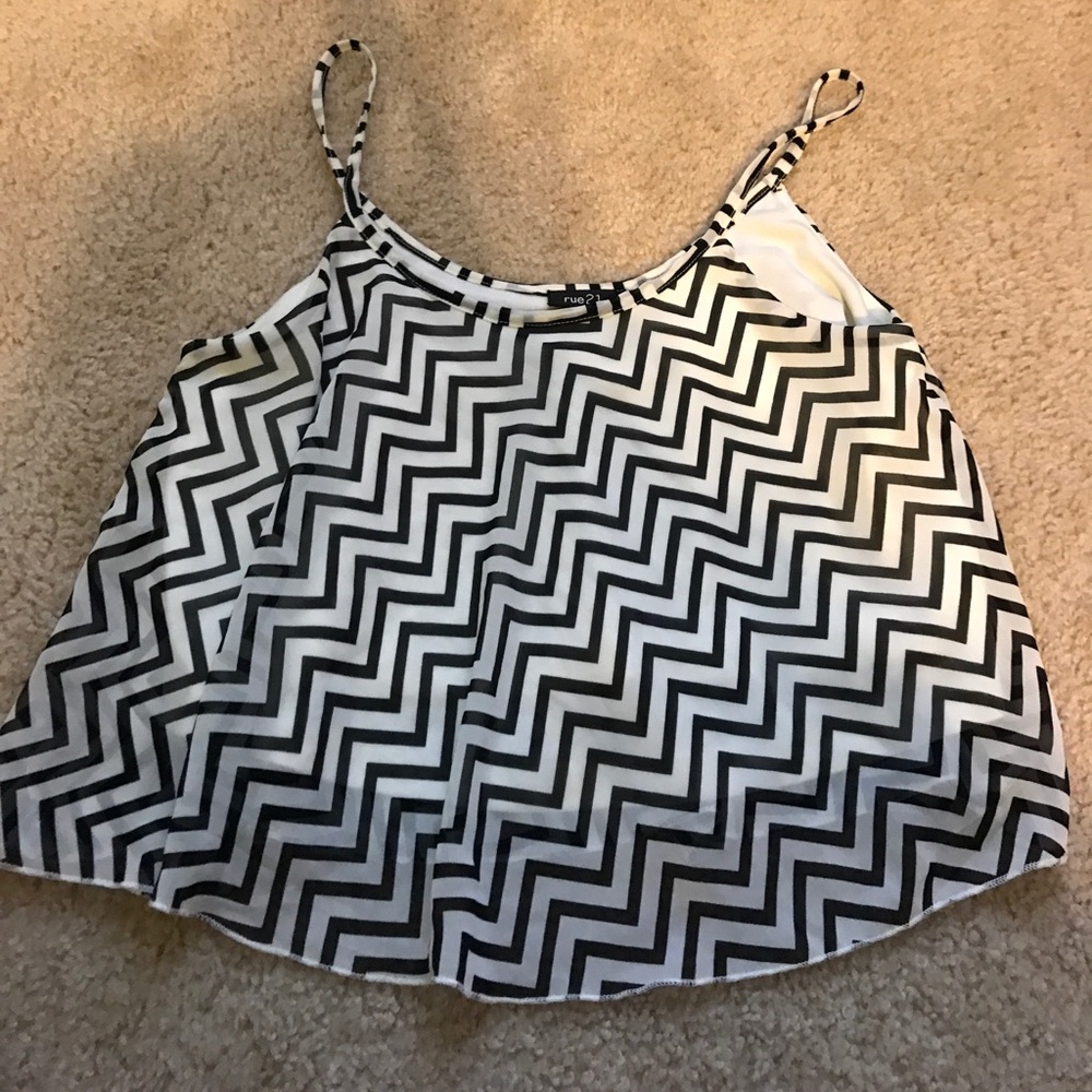 Chevron printed crop top