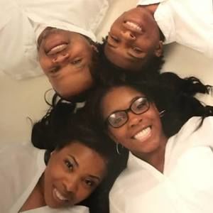 Meet your Posher, Starlette