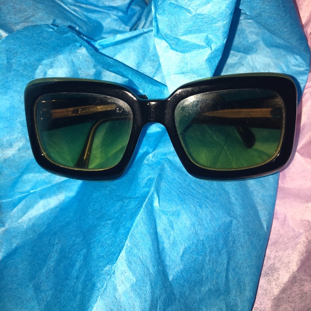 Sunglasses 😎