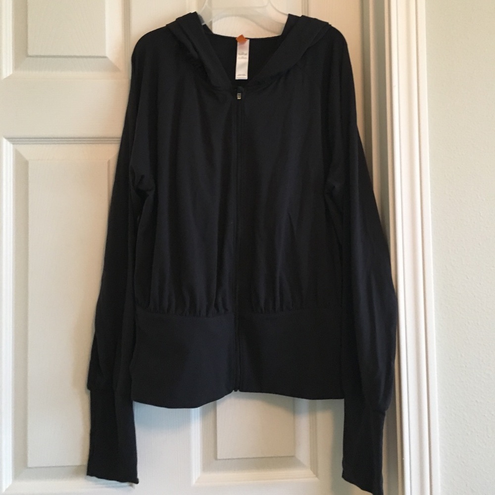 Lucy - black zip up.