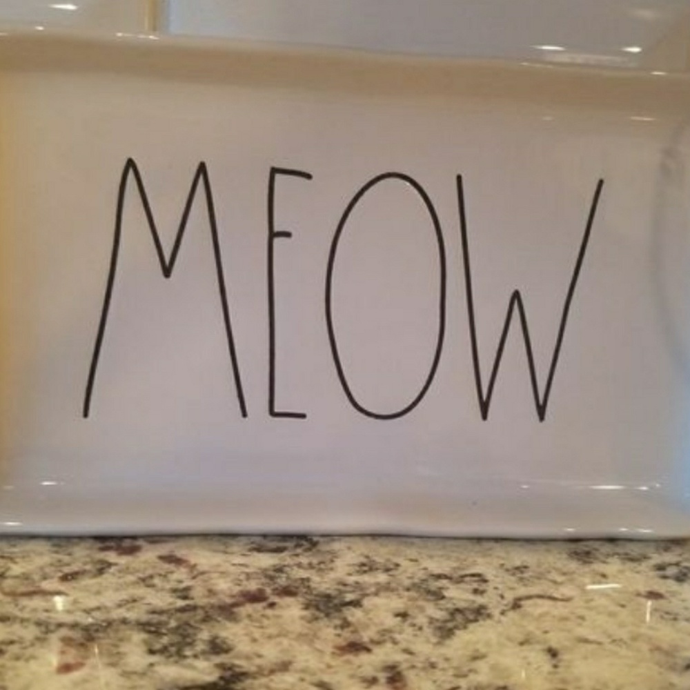 Rae Dunn meow tray