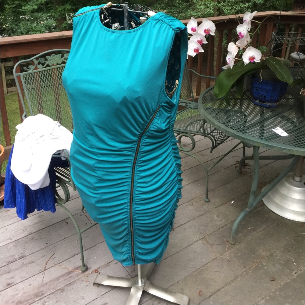 Dress - zippers and gathers