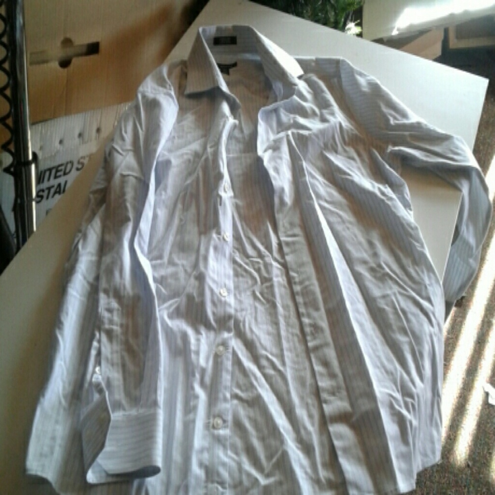 Claiborne  men's Long sleeve dress shirt