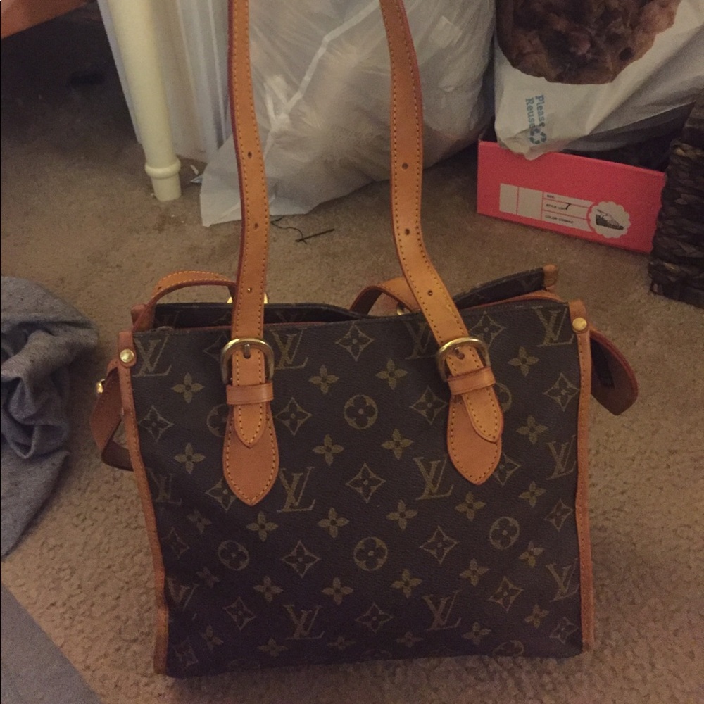 Louis Vuitton purse