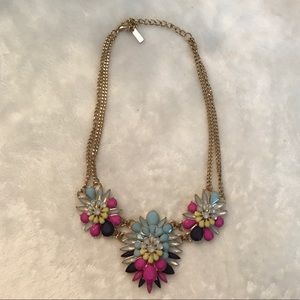 Statement necklace