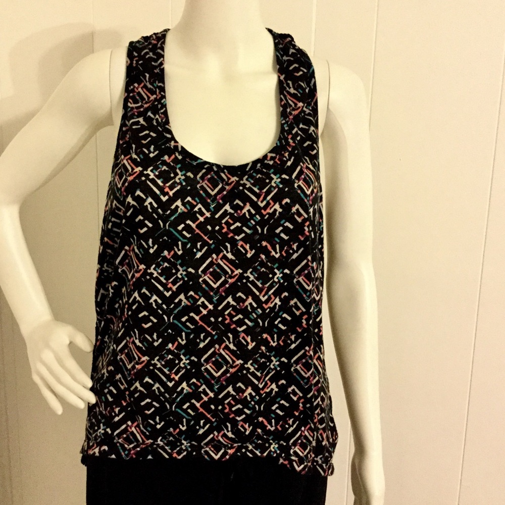 Mossimo black razorback tank