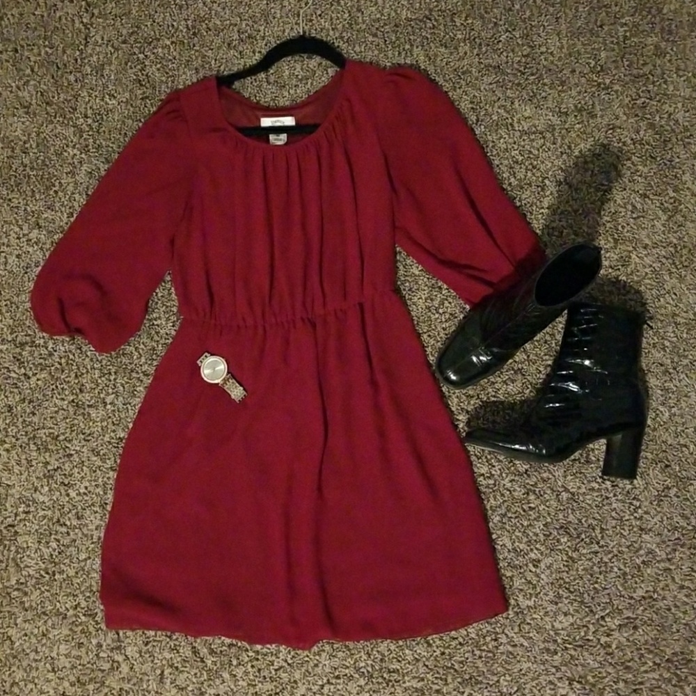 Dark red dress