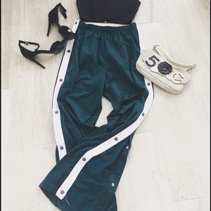 Vintage emerald green tear away track pants sz S