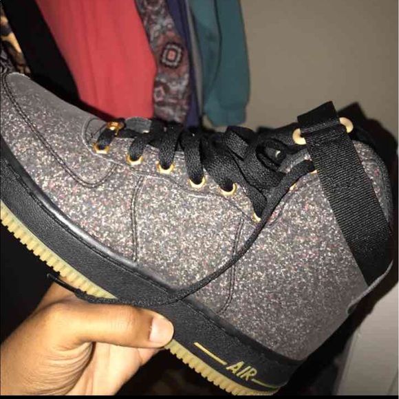 High Top Nike AF1 ((SOLD)) XPosted - Picture 5 of 5