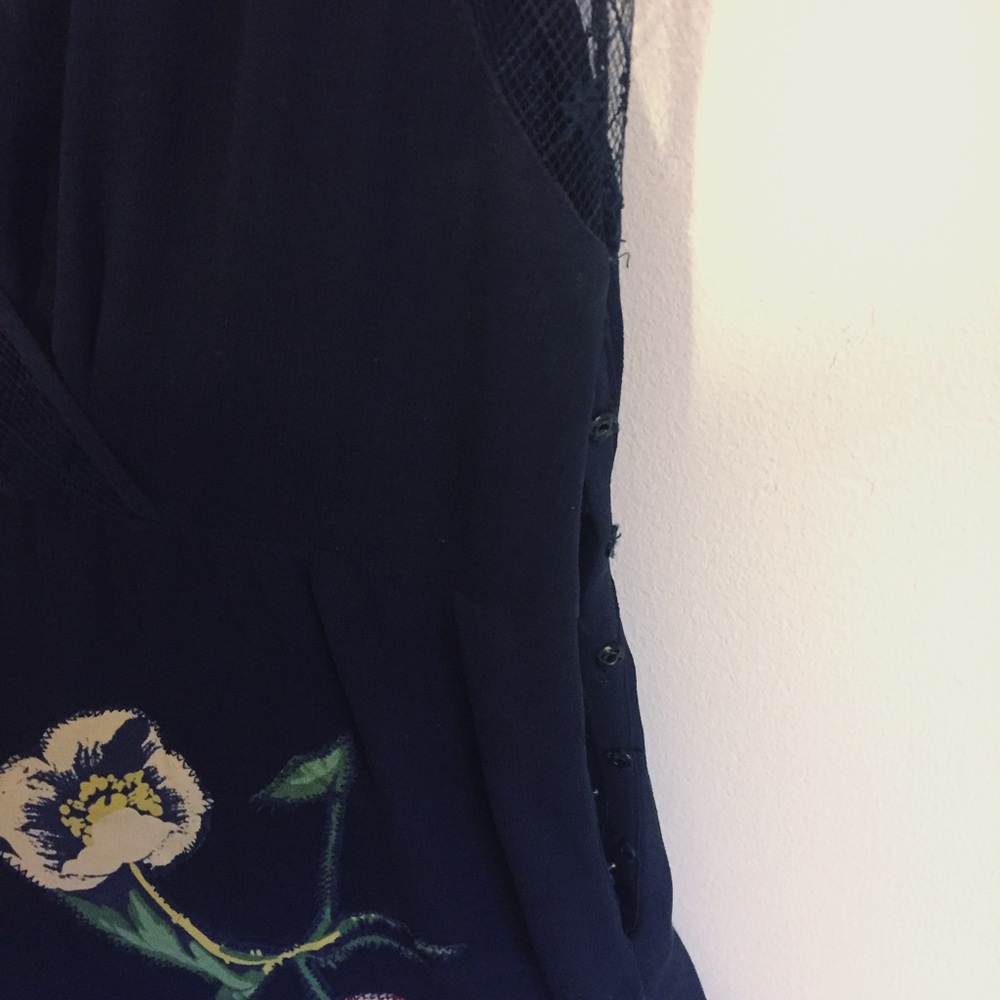 Jill Stuart poppy dress 100% silk dry clean only - Picture 5 of 8