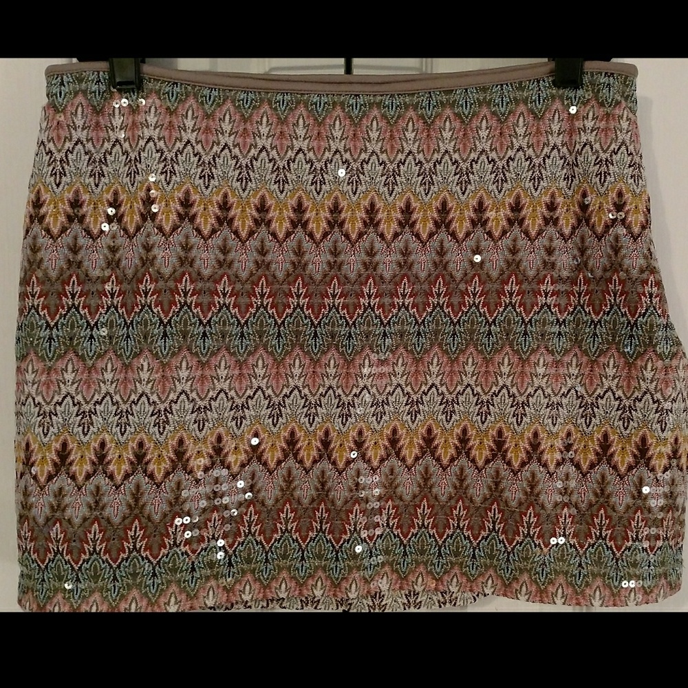 Patterned Express Skirt