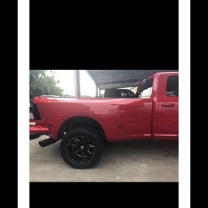 Meet your Posher, Lorenzo