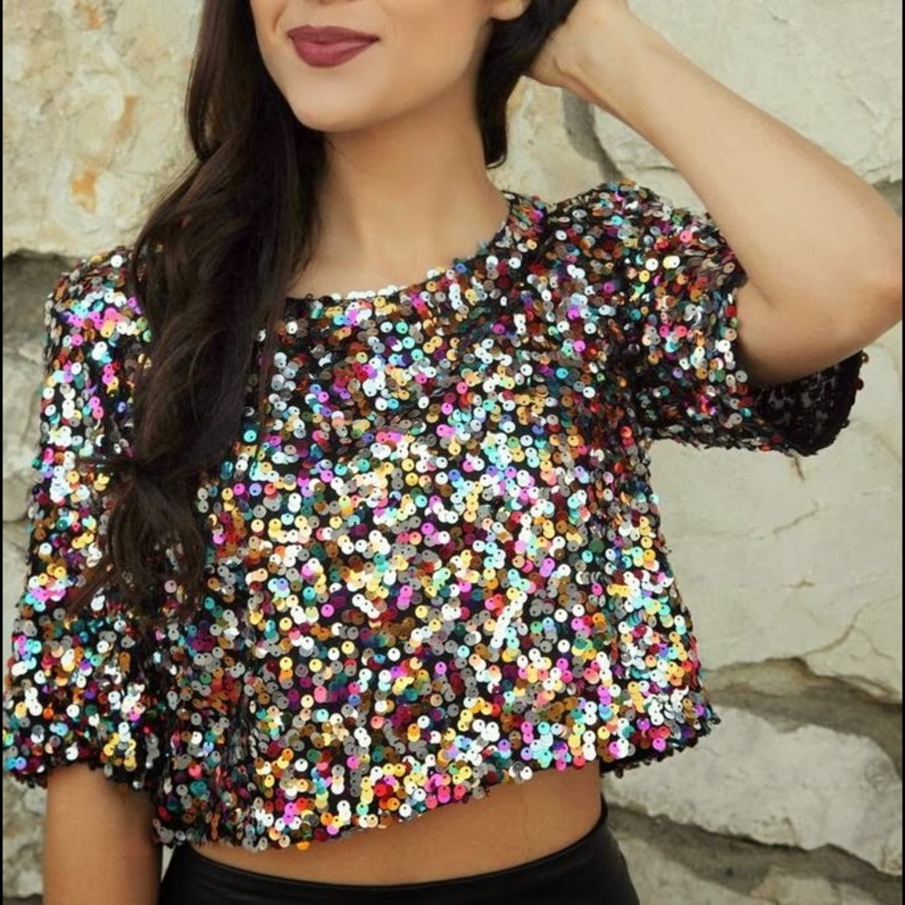 Adorable sequin rainbow Urban outfitters crop top