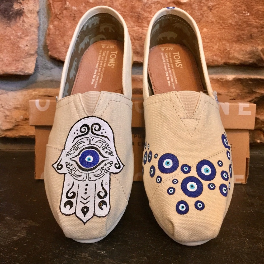 Hamsa evil eye custom hand painted TOMS beige