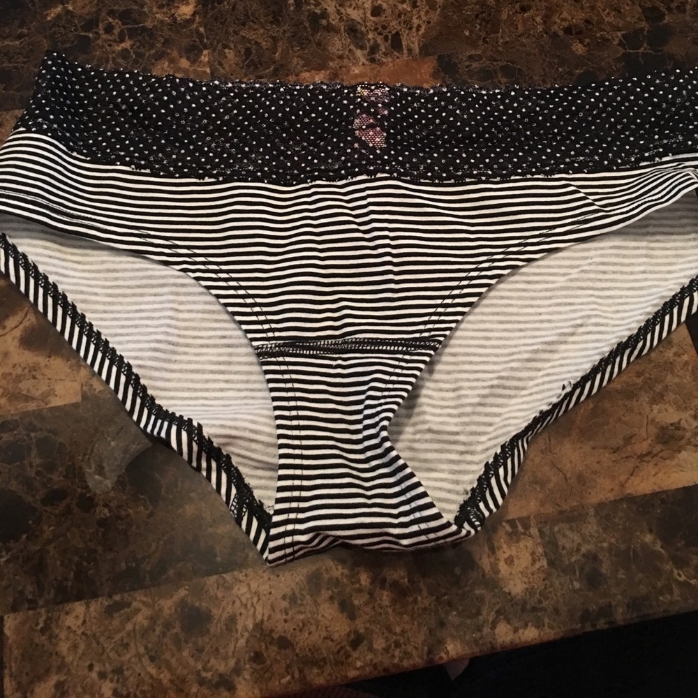 BNWT VS Lowrise Hiphugger